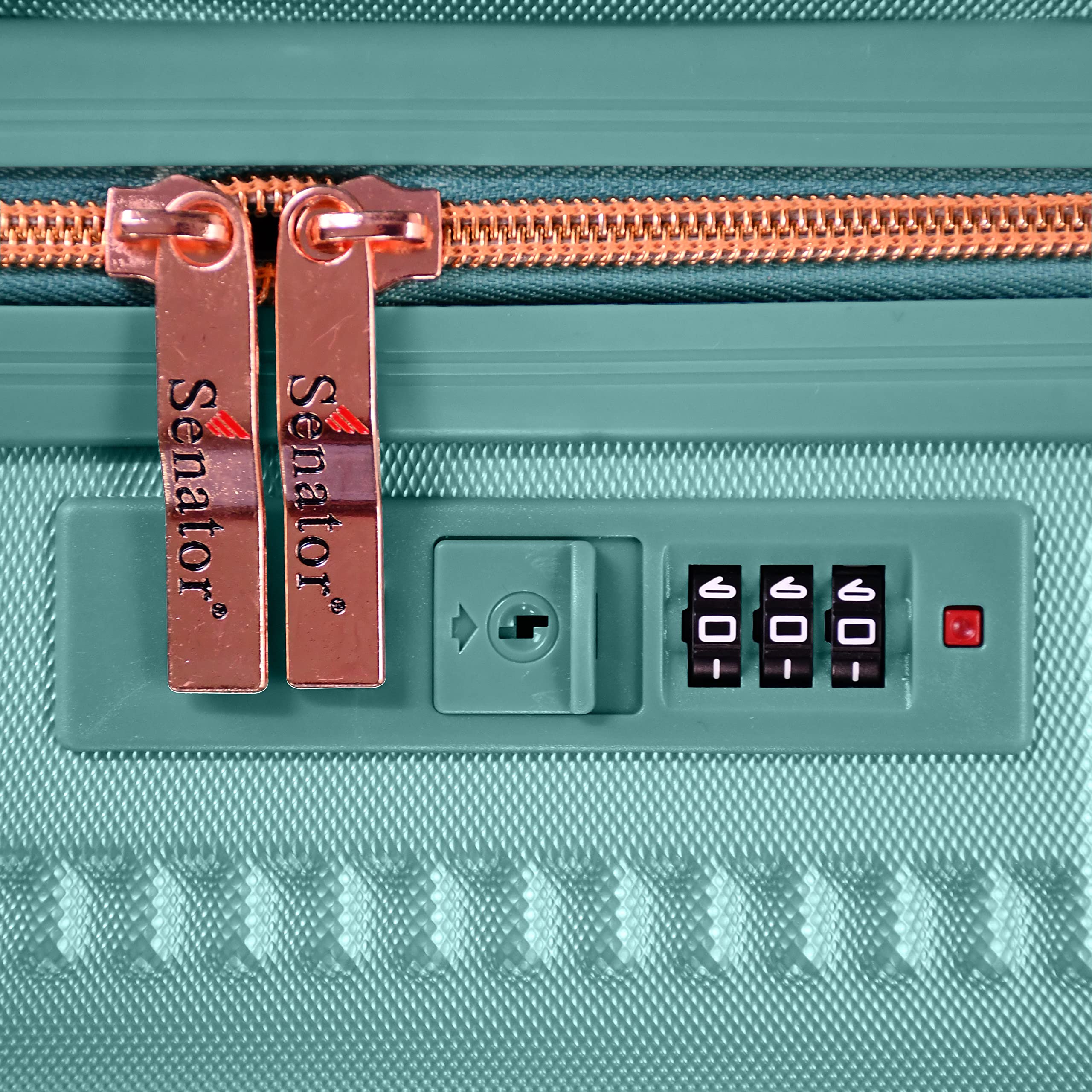 Senator Lightweight Spinner Suitcase with Wheels