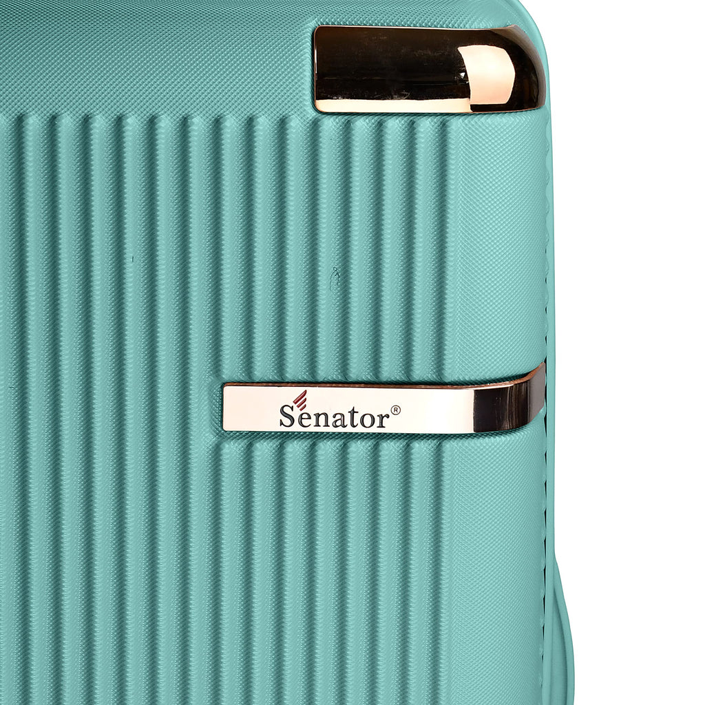 Senator Lightweight Spinner Suitcase with Wheels